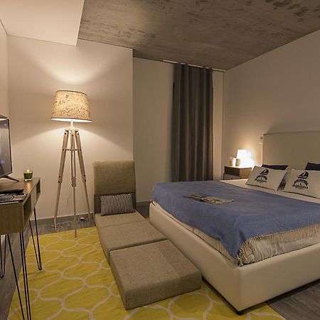 S. Goncalinho - Suites Apartments อาเวโร ภายนอก รูปภาพ